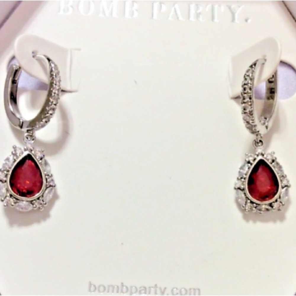 Bomb Party Blooming Wonder Lab Ruby Rhodium Plated Dangle Earrings new in box - Picture 7 of 7